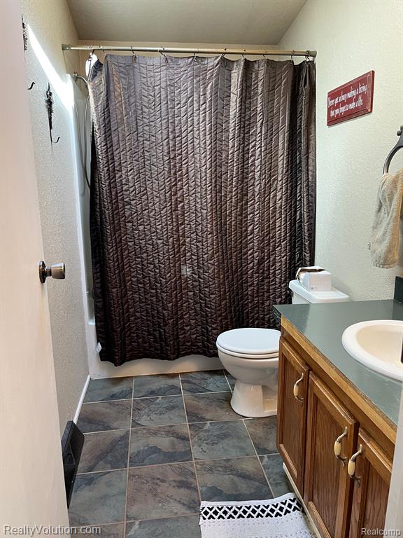 1736 Wheeling Road Imlay City, MI 48444 - Photo 22 of 45