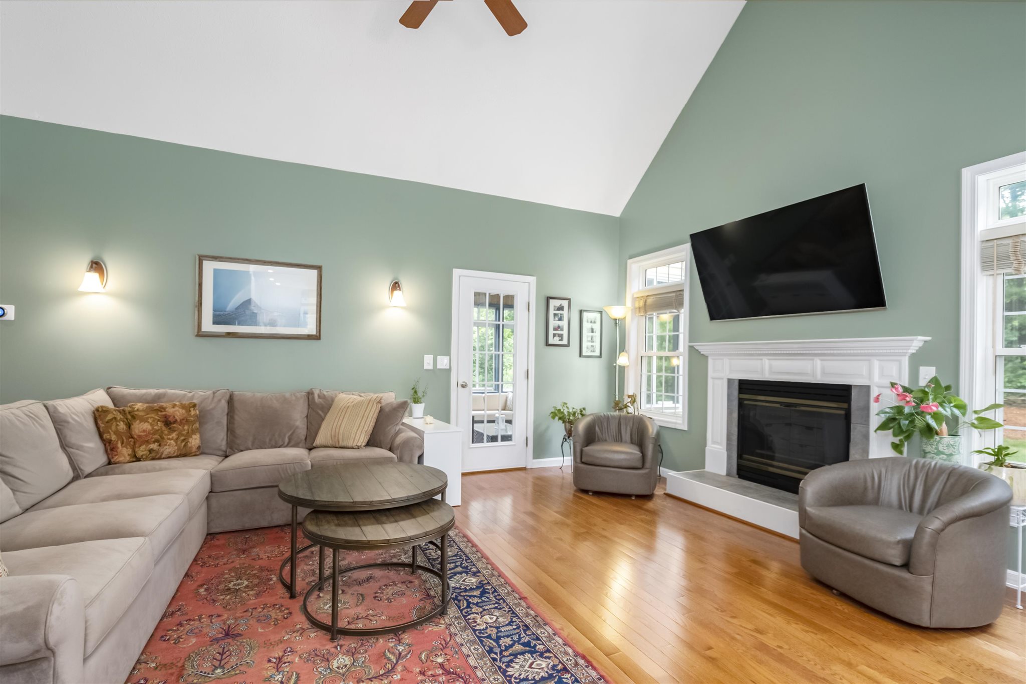 247 Pulpit Road Bedford, NH 03110 - Photo 5 of 37 Gallery Image 5