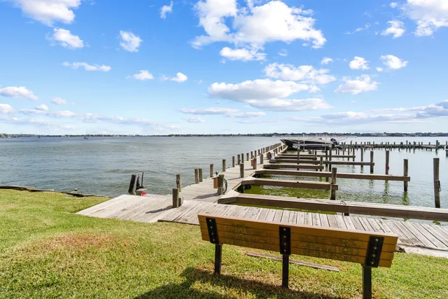 $105,000 | 4011 NASA Road 1, Unit 506, Seabrook, TX 77586