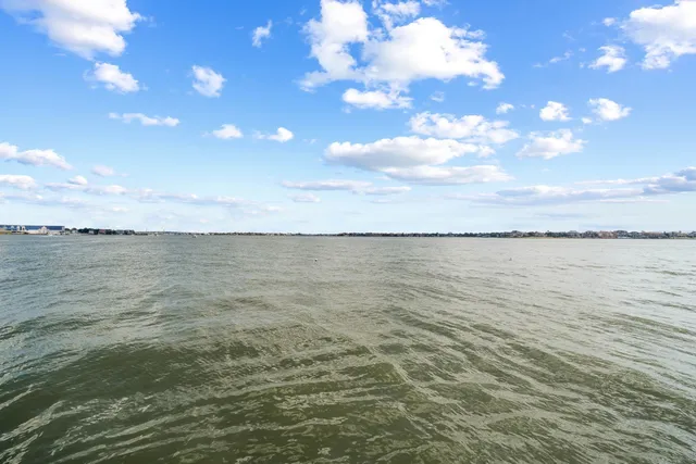 $105,000 | 4011 NASA Road 1, Unit 506, Seabrook, TX 77586