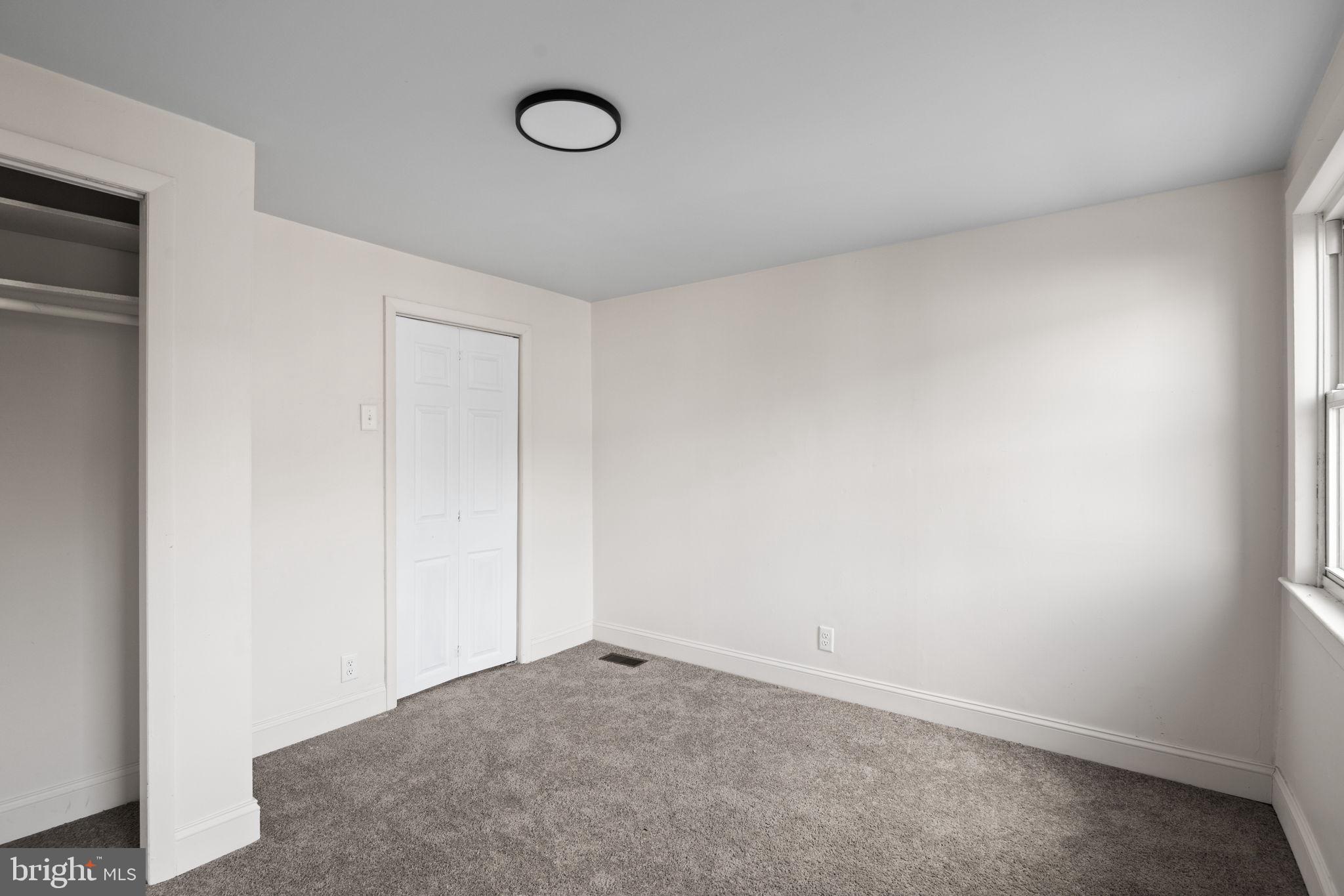 322 South Poppleton Street Baltimore, MD 21230 - Photo 26 of 34 Bright and airy blank canvas room.