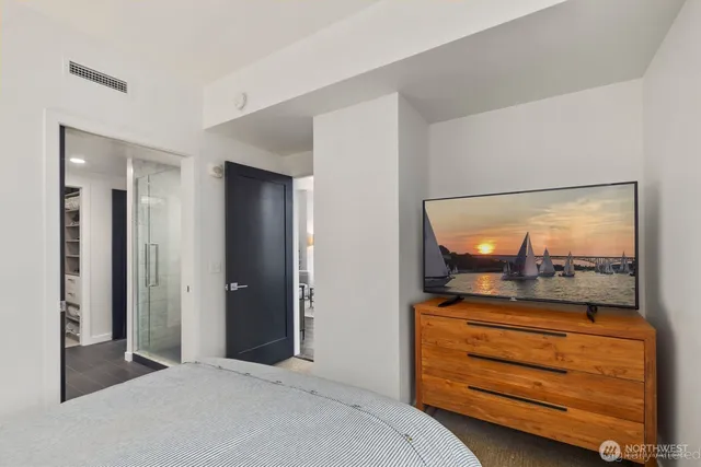 $699,500 | 1321 Seneca Street, Unit 307, Seattle, WA 98101