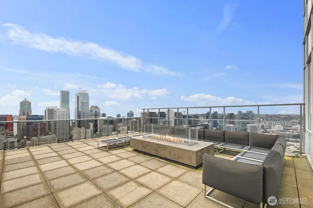 $699,500 | 1321 Seneca Street, Unit 307, Seattle, WA 98101