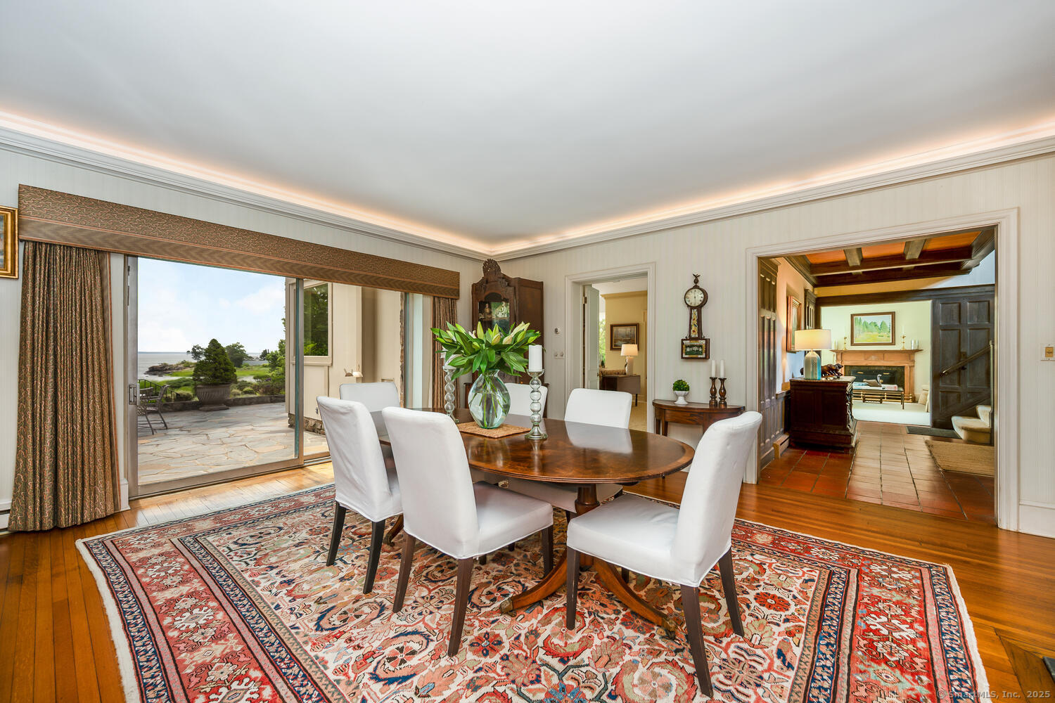 17 Contentment Island Road Darien, CT 06820 - Photo 13 of 39