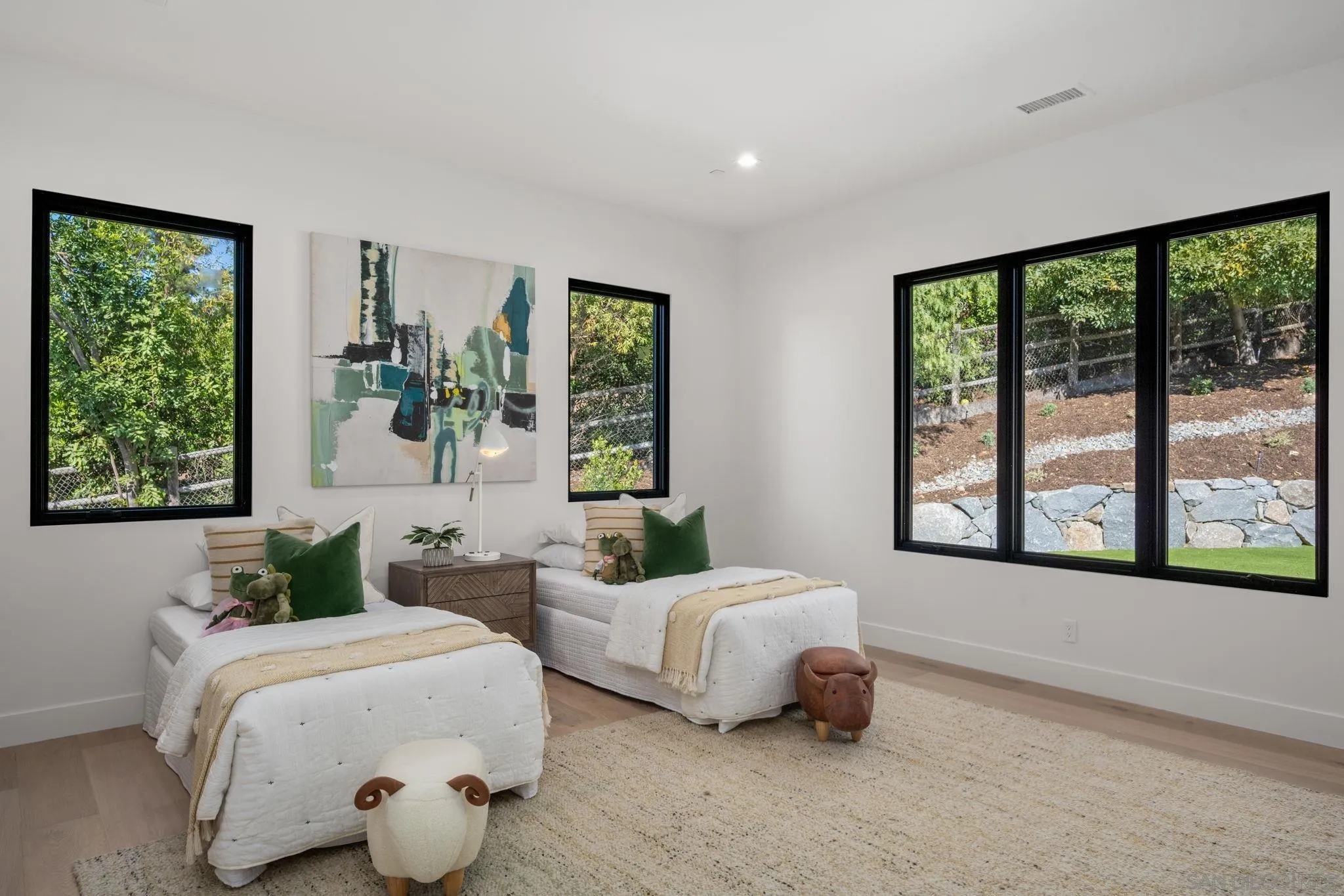 5471-73 La Crescenta Road Rancho Santa Fe, CA 92067 - Photo 17 of 22