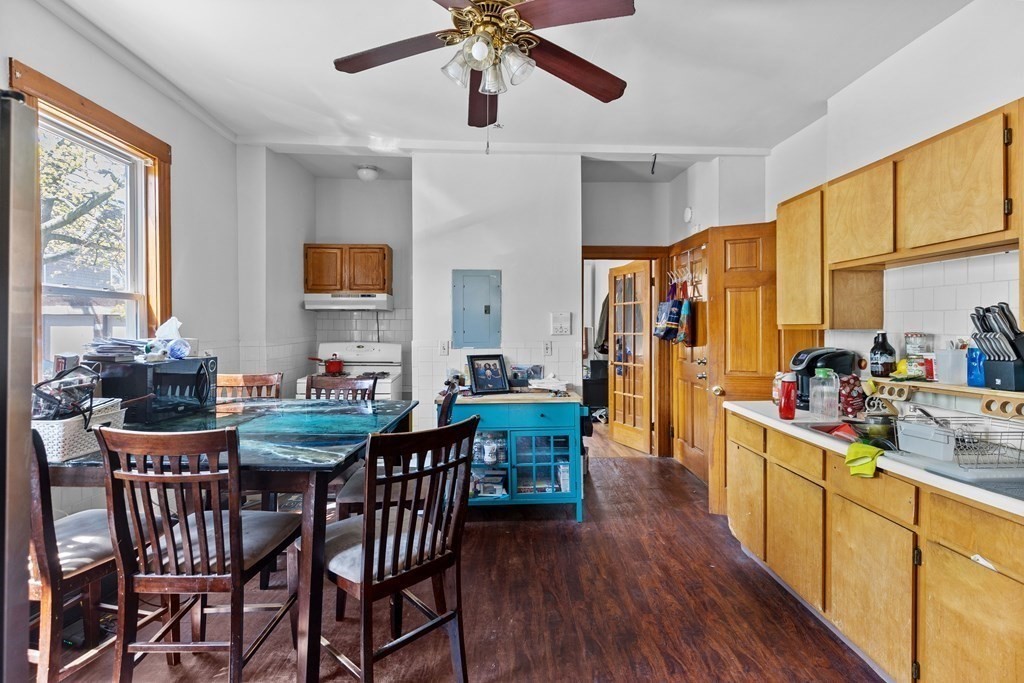 63 Marshfield Street Boston, MA 02119 - Photo 24 of 33