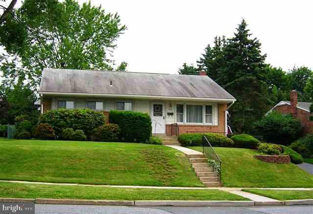 3209 Cloverfield Road Harrisburg, PA 17109 - Photo 1 of 11 Gallery Image 1
