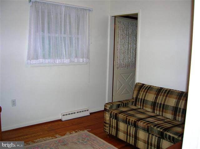 3209 Cloverfield Road Harrisburg, PA 17109 - Photo 7 of 11 Gallery Image 7