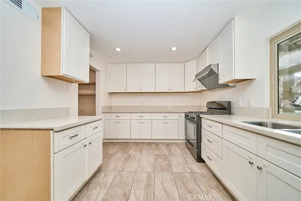 $599,999 | 1752 Aspen Village Way, West Covina, CA 91791