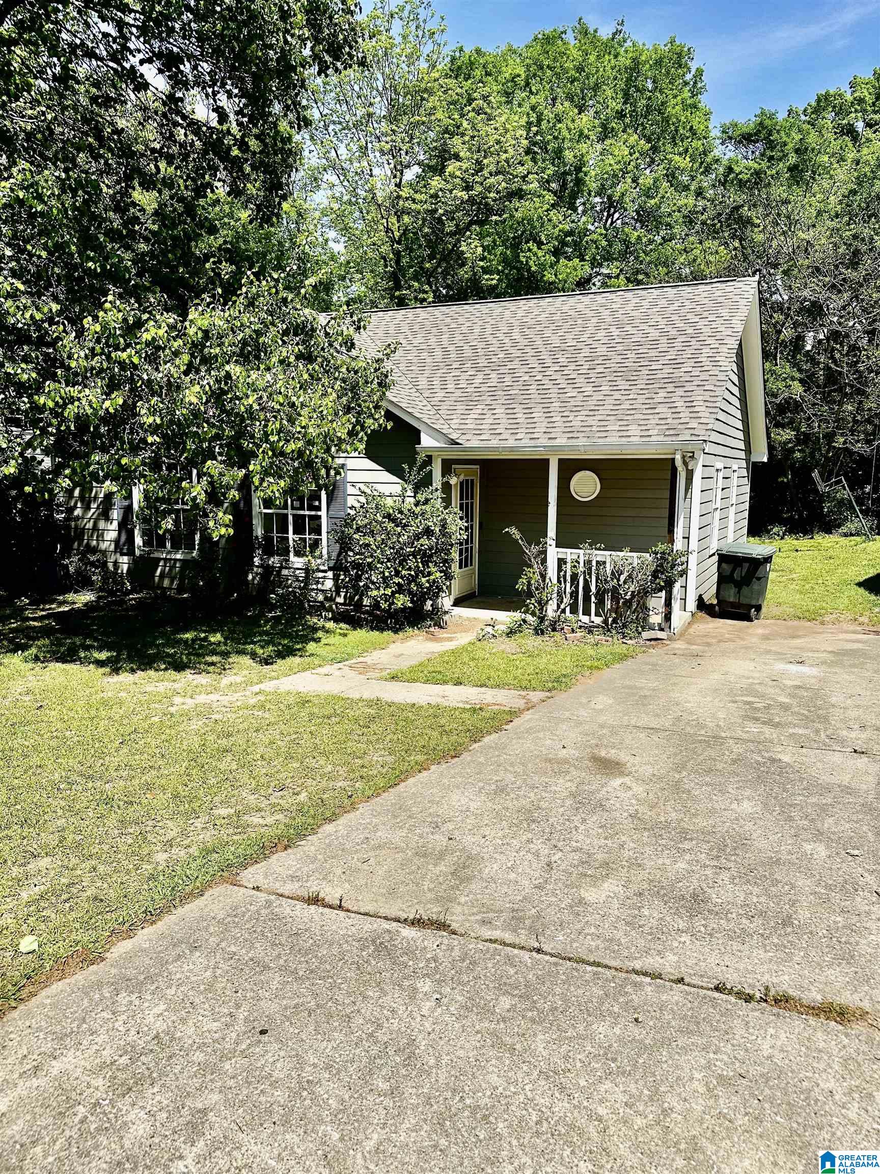 761 Crowne Road Birmingham, AL 35224 - Photo 3 of 28
