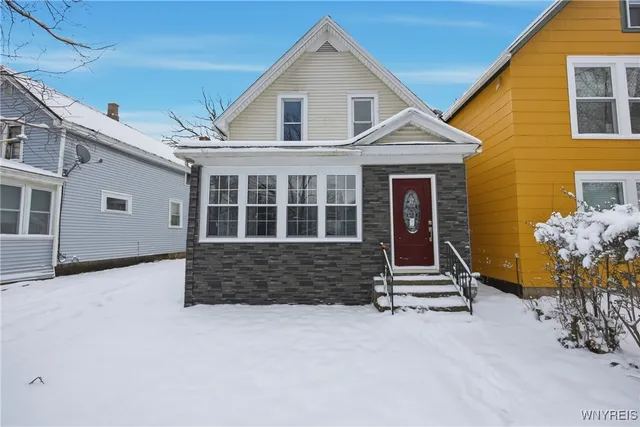 $229,900 | 303 Potomac Avenue, Buffalo, NY 14213
