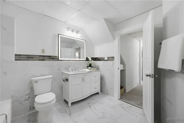 $229,900 | 303 Potomac Avenue, Buffalo, NY 14213