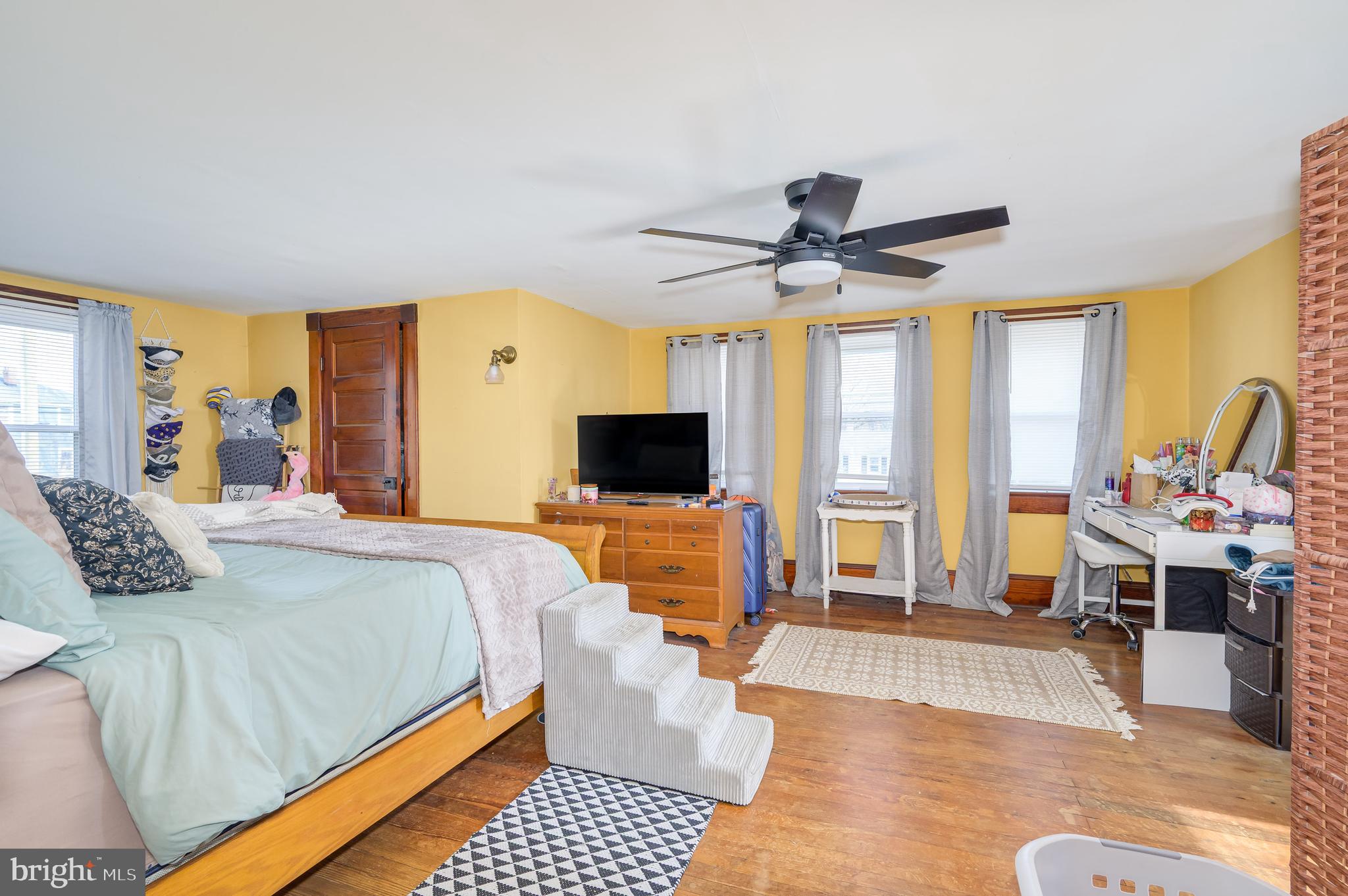 139 Bryarly Road Winchester, VA 22603 - Photo 19 of 58 Owner Bedroom