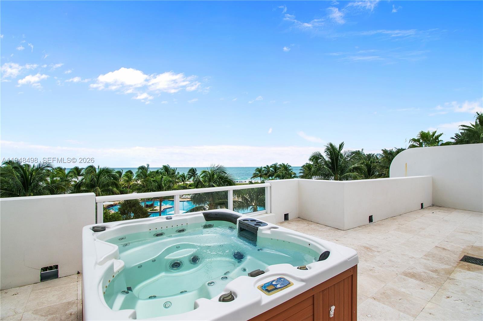 50 South Pointe Drive, Unit TWN2 Miami Beach, FL 33139 - Photo 17 of 30