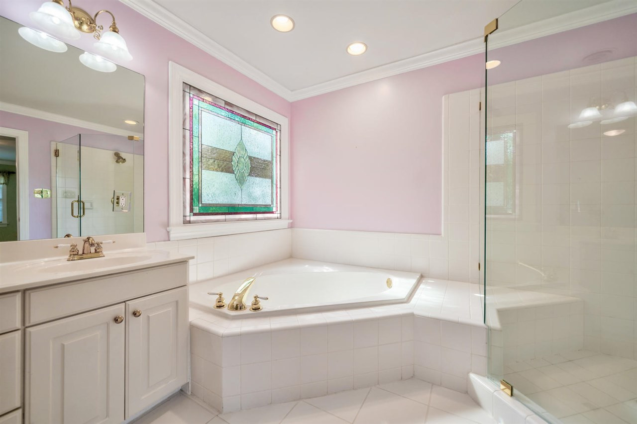 6608 Arbor Grande Way Raleigh, NC 27615 - Photo 12 of 30 Master Bath