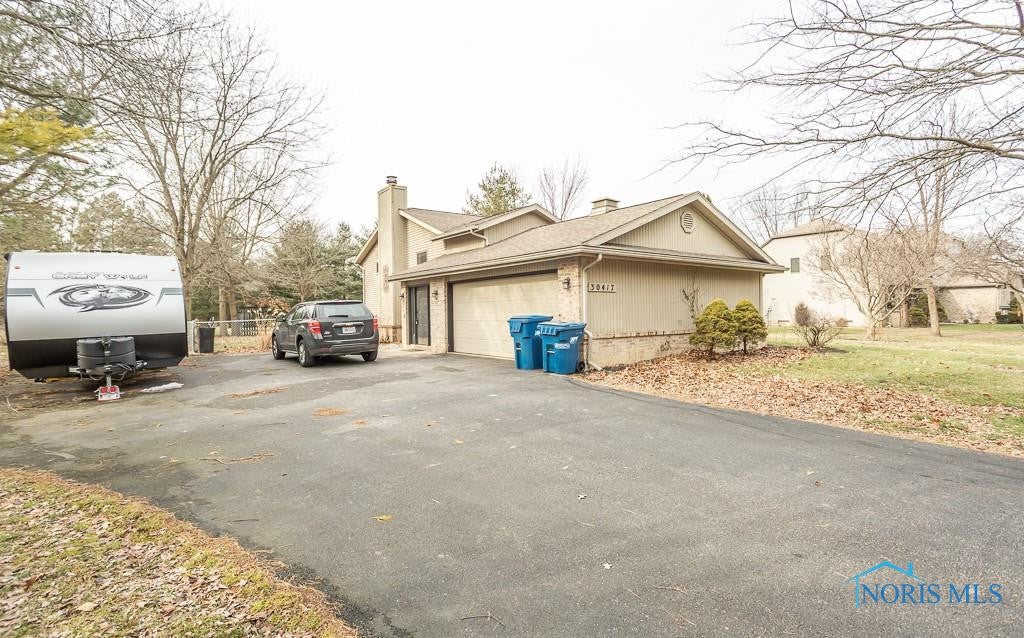 30417 Bates Road Perrysburg, OH 43551 - Photo 3 of 50 Gallery Image 3