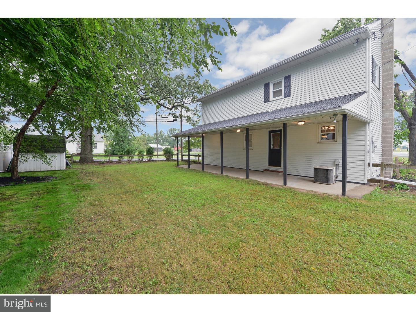 1012 Bridgeboro Road Beverly, NJ 08010 - Photo 22 of 22 Exterior Back