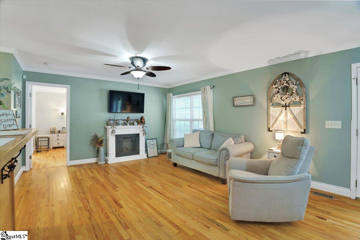 2149 Indian Mound Road Laurens, SC 29360 - Photo 7 of 36