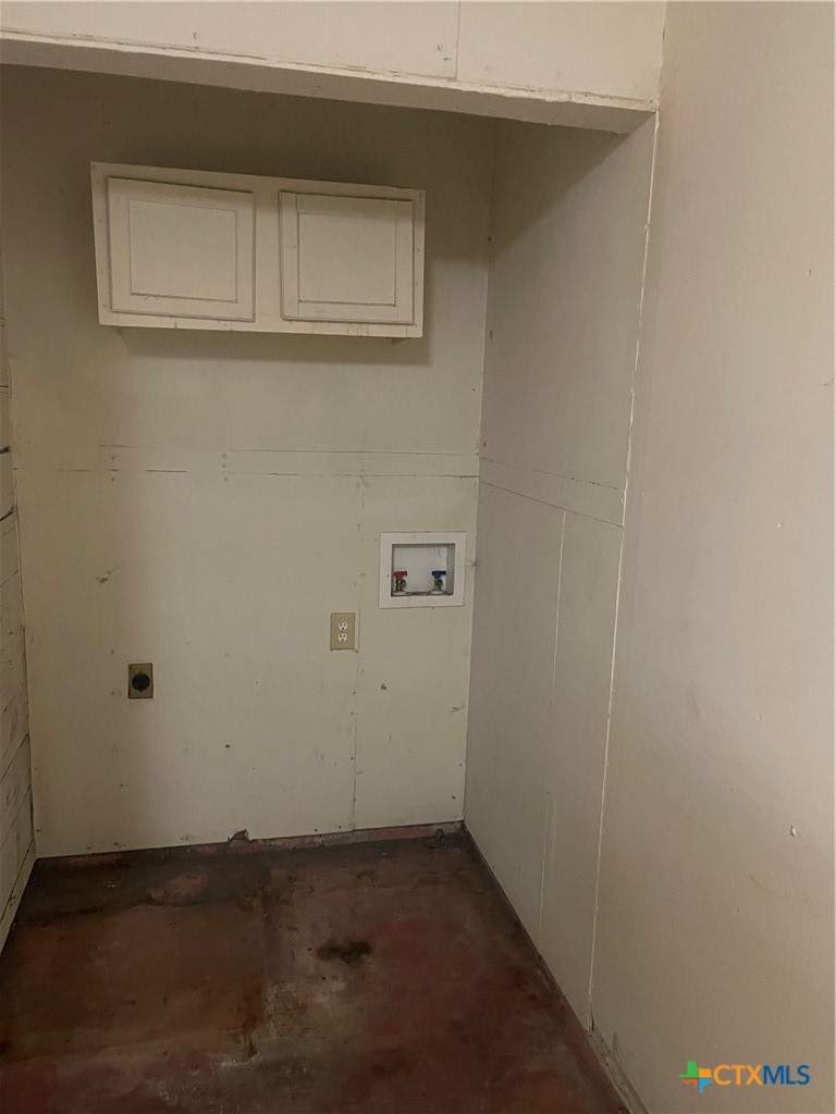 1605 Bexar Avenue Victoria, TX 77901 - Photo 10 of 12 a view of small space