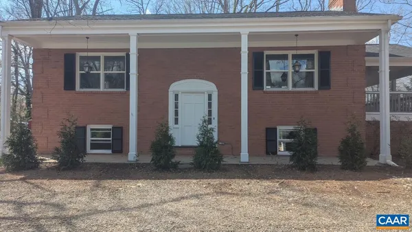 $699,990 | 337 Carrsbrook Drive, Charlottesville, VA 22901