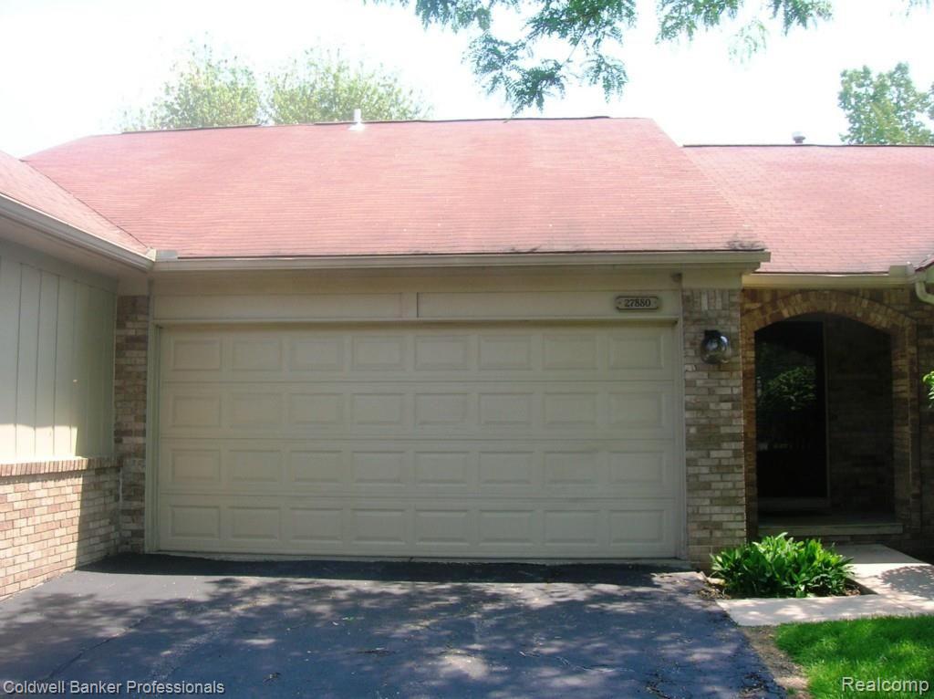 27880 Evergreen Road, Unit 19 Lathrup Village, MI 48076 - Photo 25 of 31