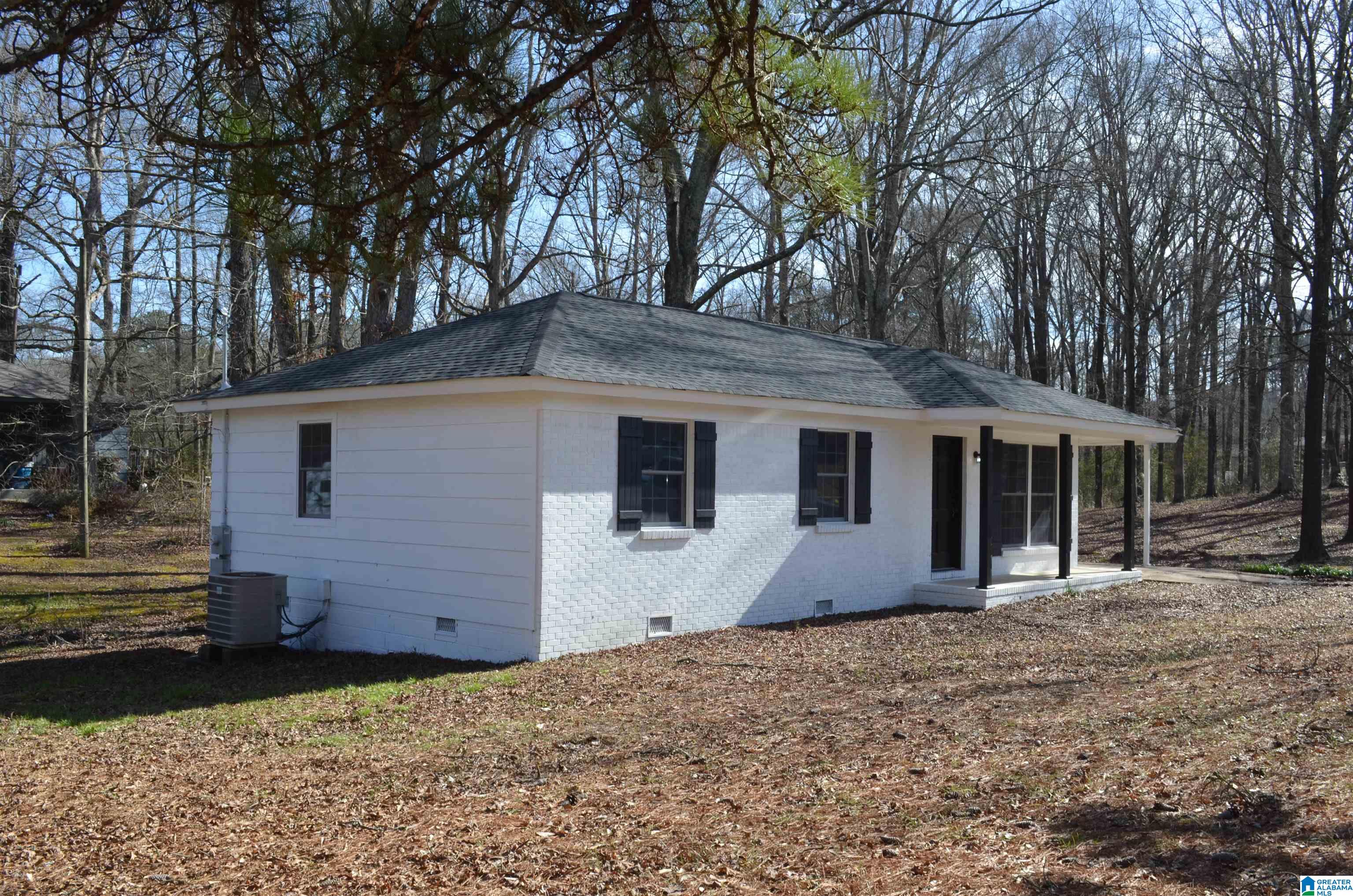 90 Oak Drive Jasper, AL 35501 - Photo 2 of 23