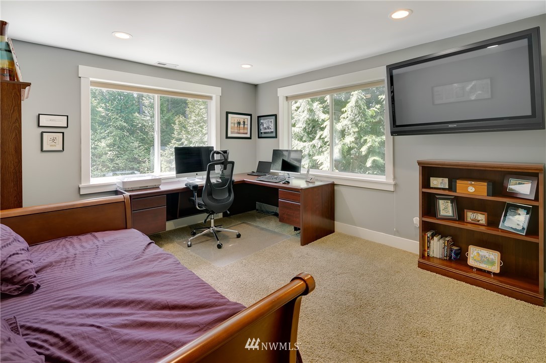 7039 Meadowdale Beach Road Edmonds, WA 98026 - Photo 22 of 25 Gallery Image 22