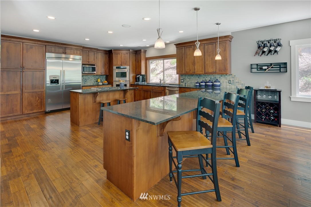 7039 Meadowdale Beach Road Edmonds, WA 98026 - Photo 5 of 25 Gallery Image 5
