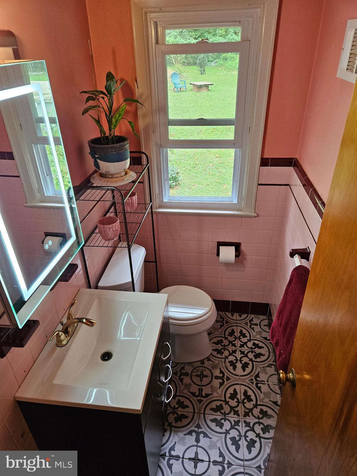18 Ravine Road Ewing, NJ 08628 - Photo 16 of 28 Half Bath