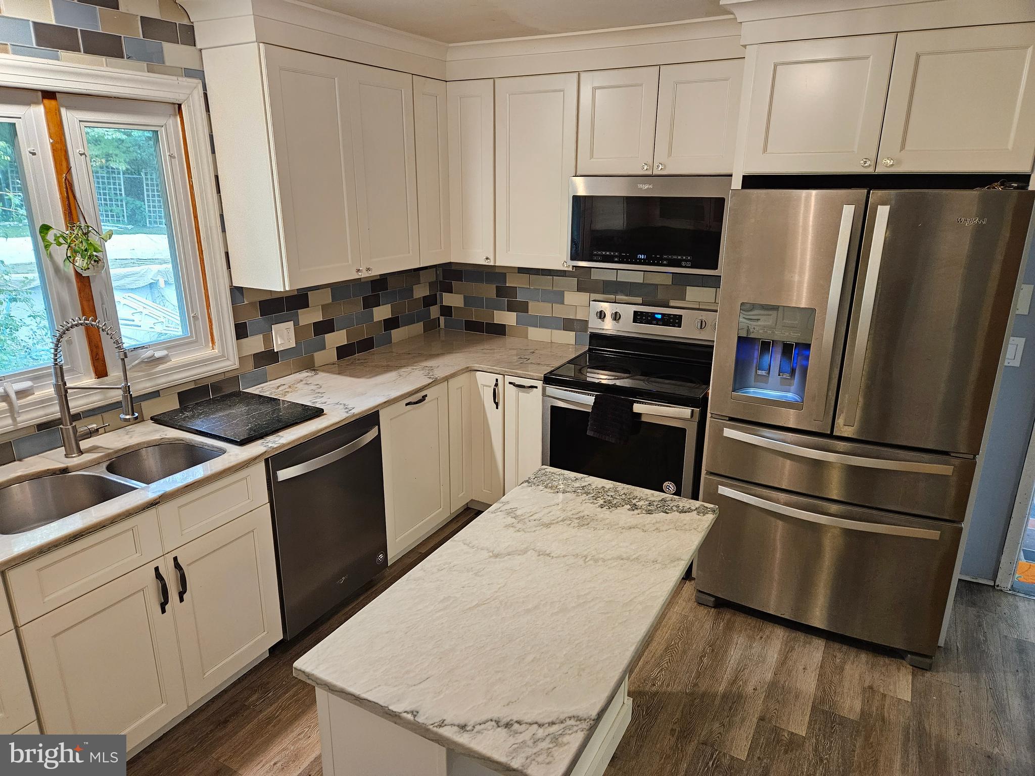 18 Ravine Road Ewing, NJ 08628 - Photo 5 of 28 Kitchen