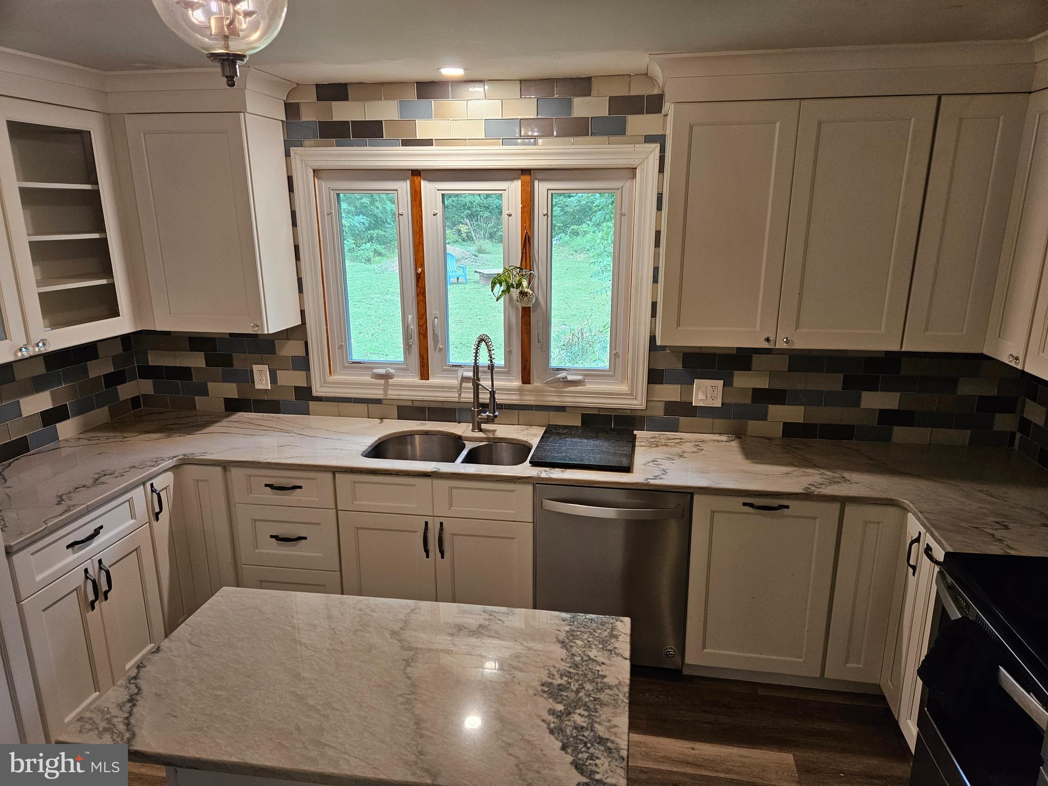 18 Ravine Road Ewing, NJ 08628 - Photo 6 of 28 Kitchen