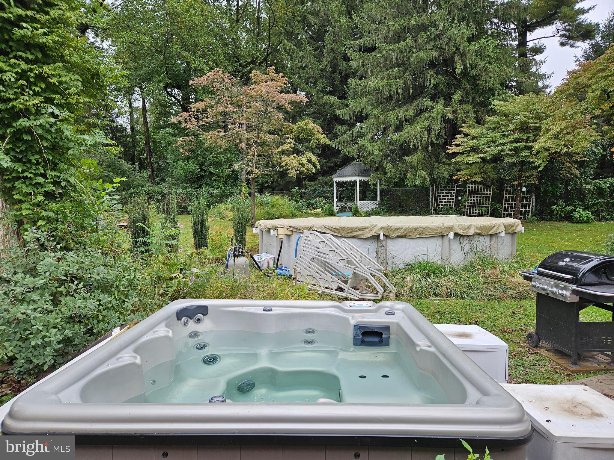 18 Ravine Road Ewing, NJ 08628 - Photo 8 of 28 HotTub