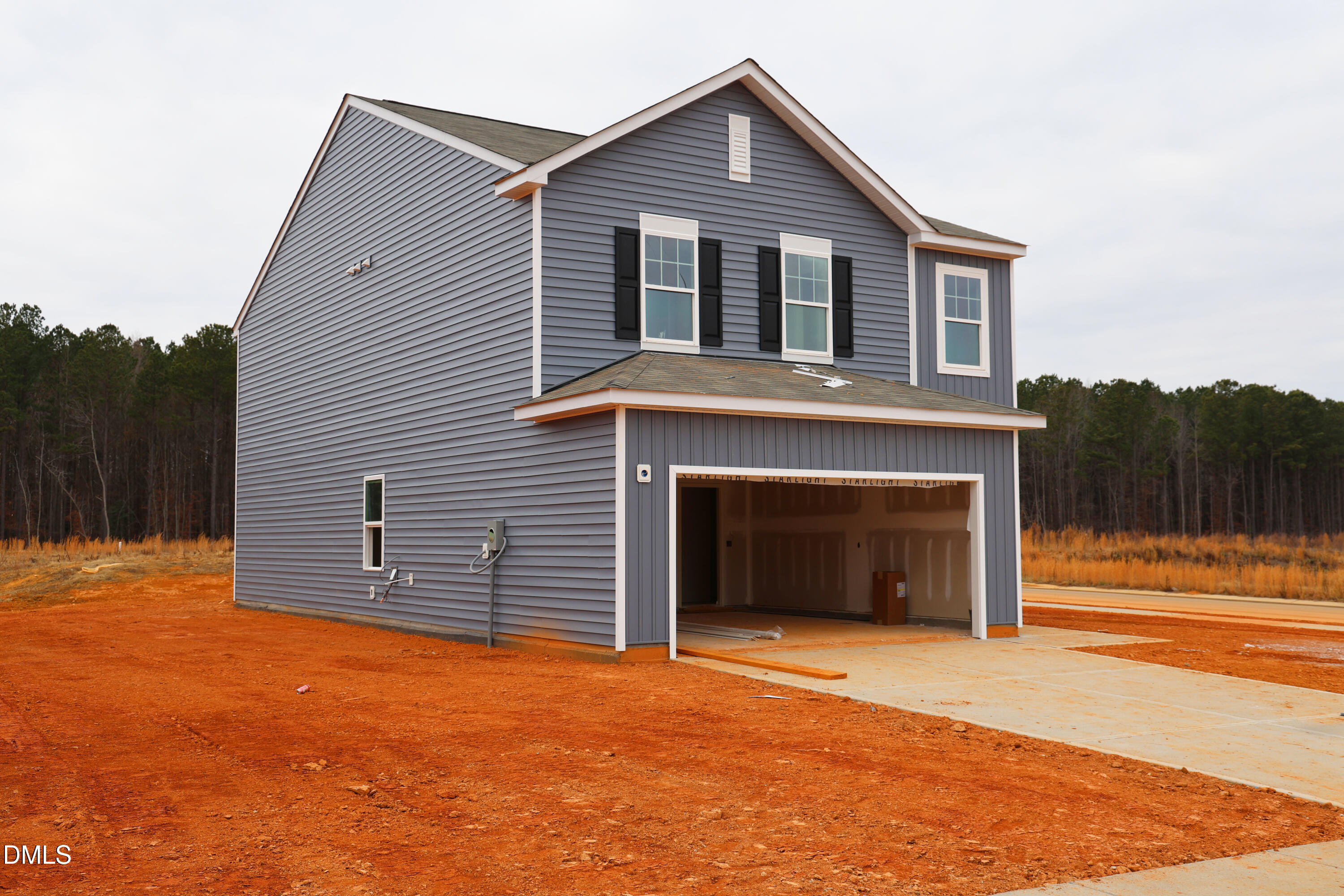 1024 Bombardier Alley Spring Hope, NC 27882 - Photo 4 of 27 Front Left