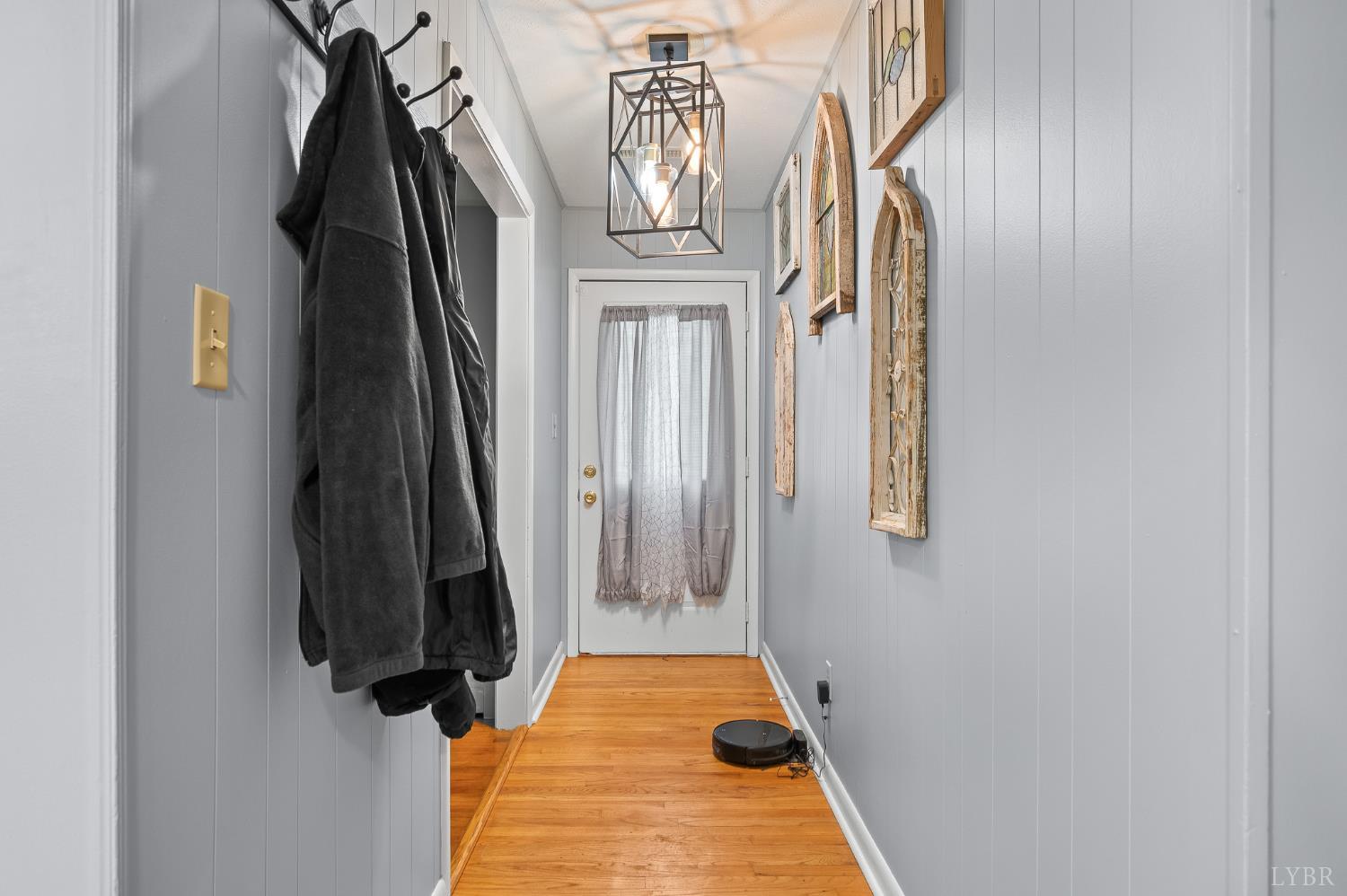 969 Hawkins Road Evington, VA 24550 - Photo 7 of 40 Entry hall from front door. LR is on the left.