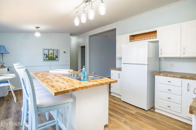 $235,000 | 695 County Road 267, Niota, TN 37826