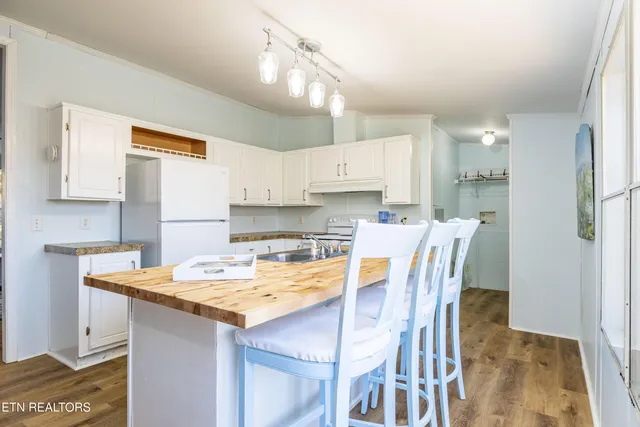 $235,000 | 695 County Road 267, Niota, TN 37826