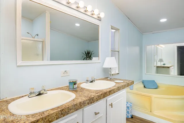 $235,000 | 695 County Road 267, Niota, TN 37826