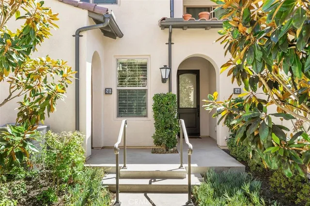 $5,000 | 148 Tubeflower, Irvine, CA 92618