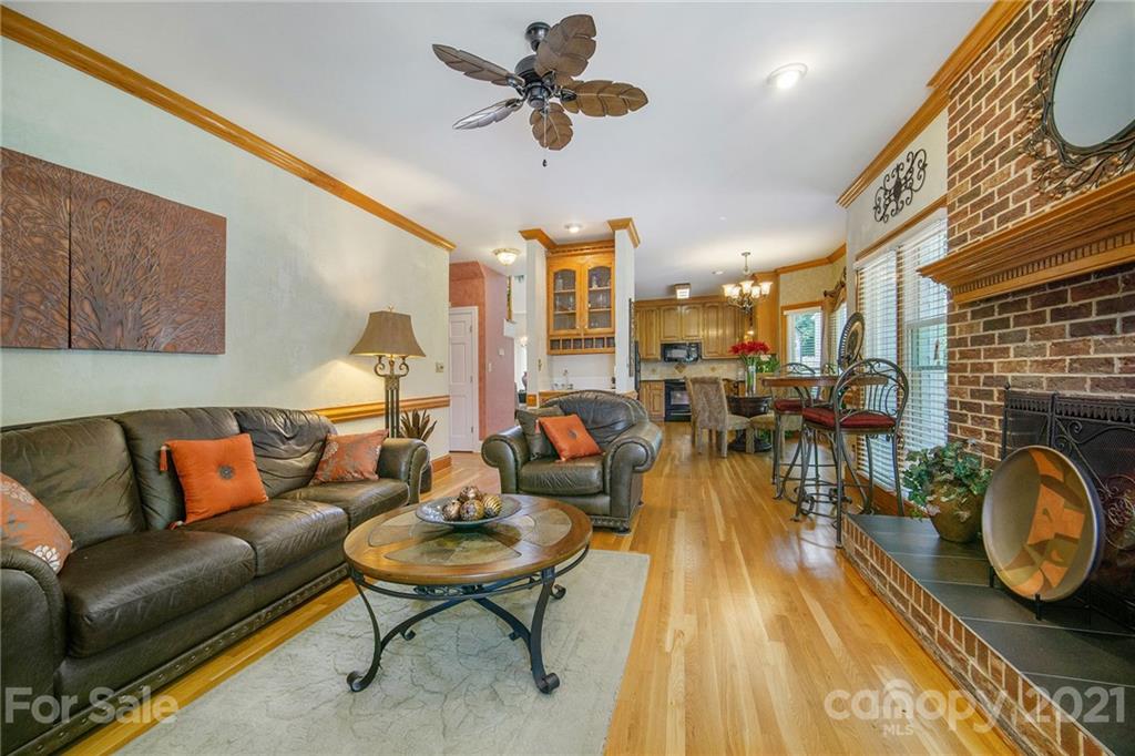 7201 Rothmore Street Charlotte, NC 28215 - Photo 14 of 46 Gallery Image 14