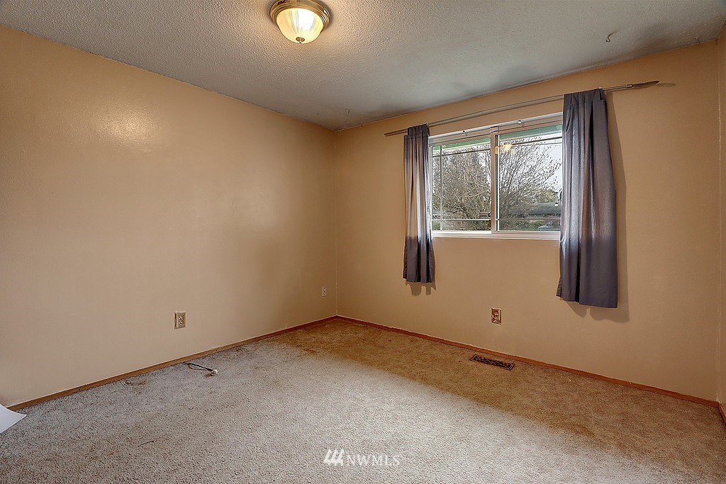 12750 Southeast 168th Street Renton, WA 98058 - Photo 12 of 18 Gallery Image 12