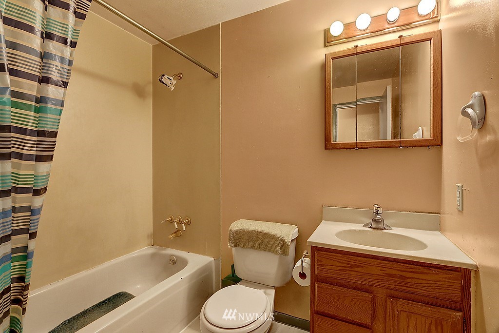 12750 Southeast 168th Street Renton, WA 98058 - Photo 13 of 18 Gallery Image 13