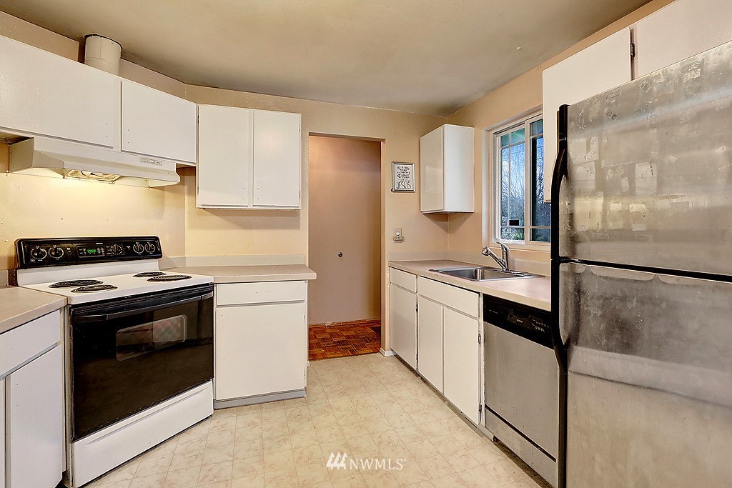 12750 Southeast 168th Street Renton, WA 98058 - Photo 9 of 18 Gallery Image 9