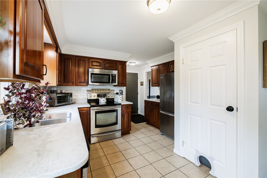 26 Aldwick Rise Perinton, NY 14450 - Photo 15 of 33