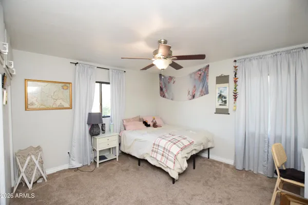 $2,975 | 946 East Denton Lane, Phoenix, AZ 85014