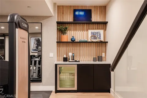 $5,999,999 | 3203 Vista Drive, Manhattan Beach, CA 90266