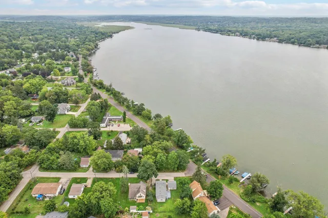 $364,900 | N3075 Satinwood Road, Geneva, WI 53147