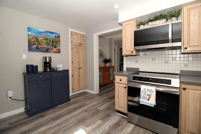 $364,900 | N3075 Satinwood Road, Geneva, WI 53147