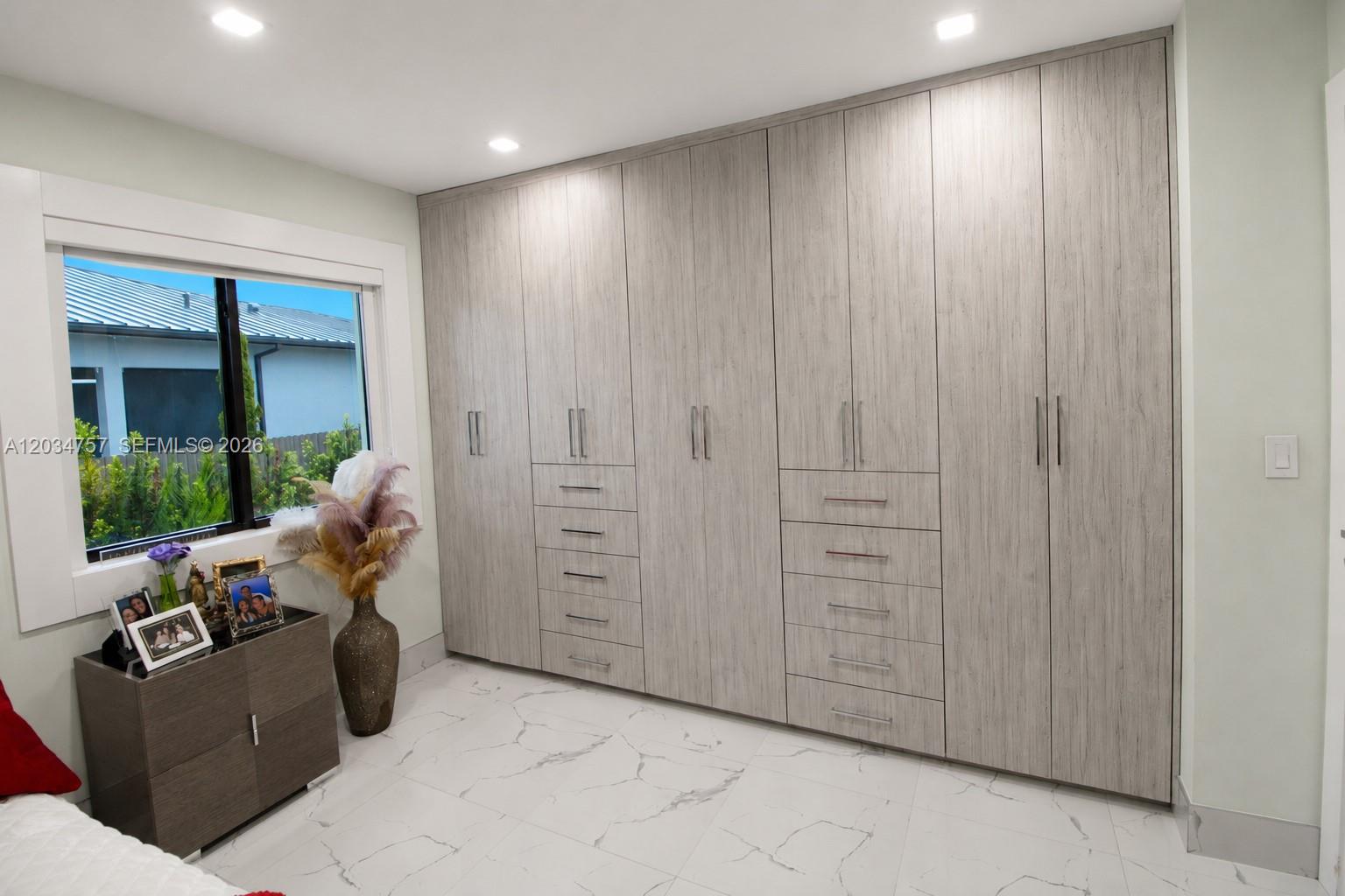 8445 Southwest 5th Street Miami, FL 33144 - Photo 21 of 30