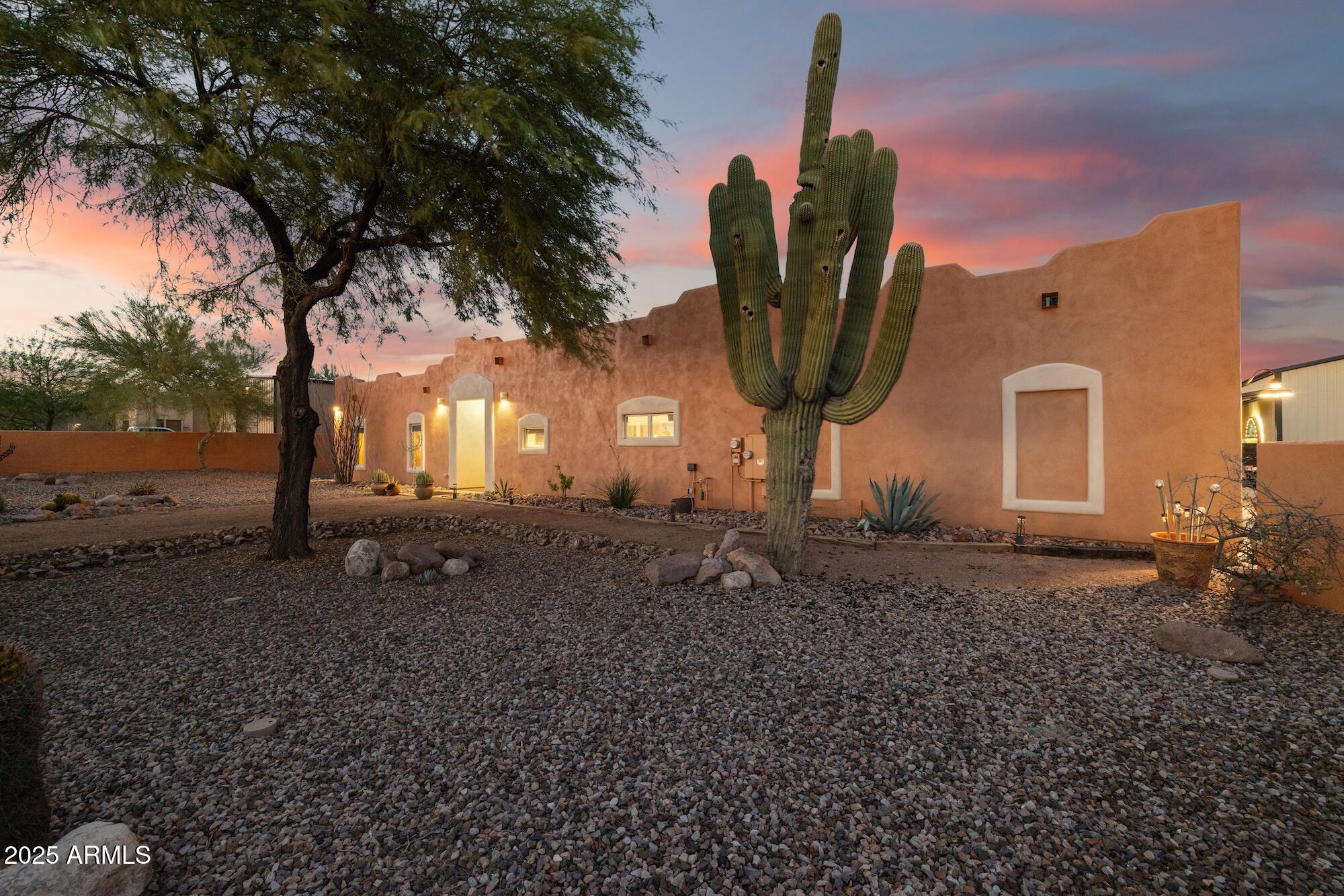 655 South Conestoga Road Apache Junction, AZ 85119 - Photo 2 of 79 a view of a backyard