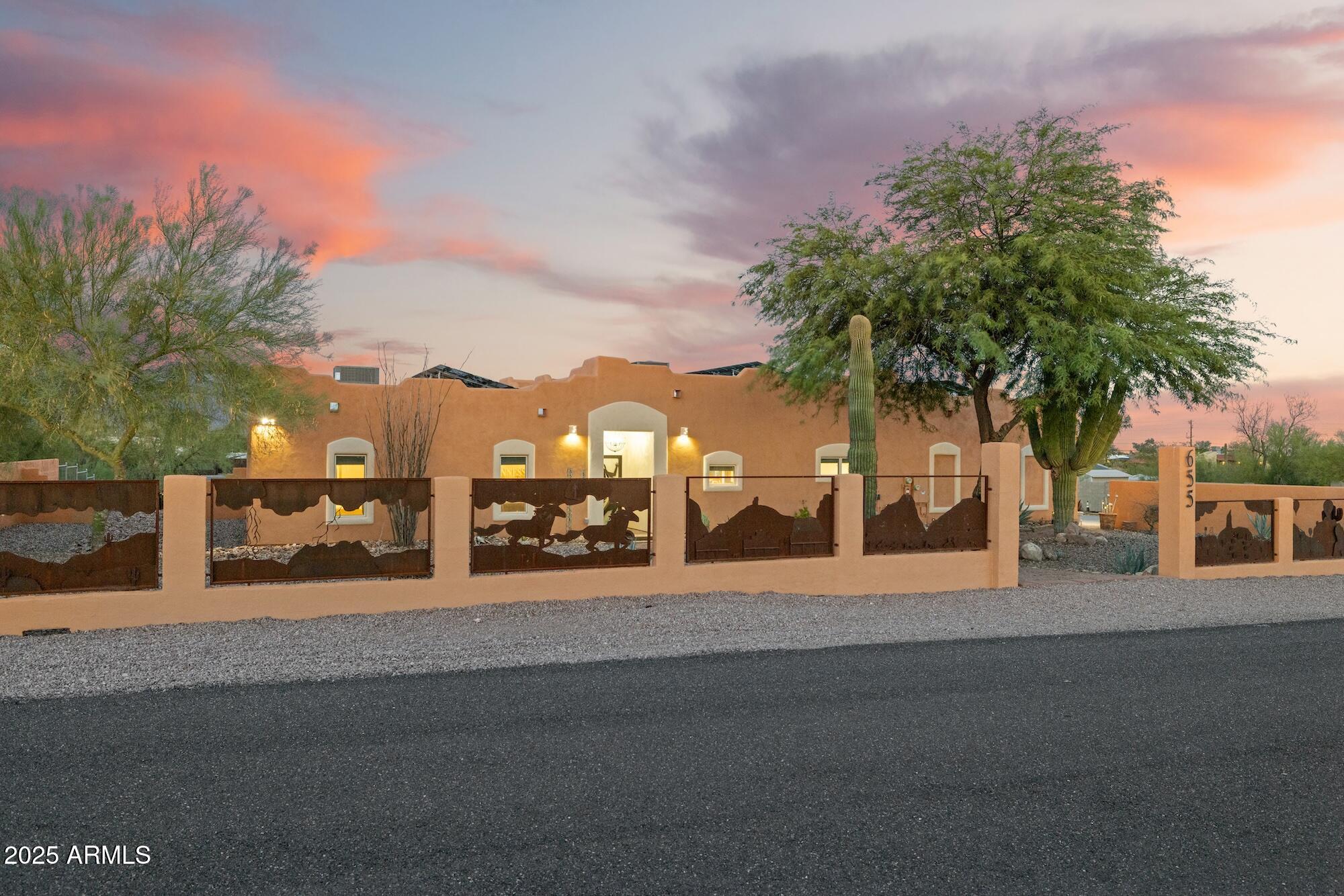 655 South Conestoga Road Apache Junction, AZ 85119 - Photo 10 of 79 _H__0468